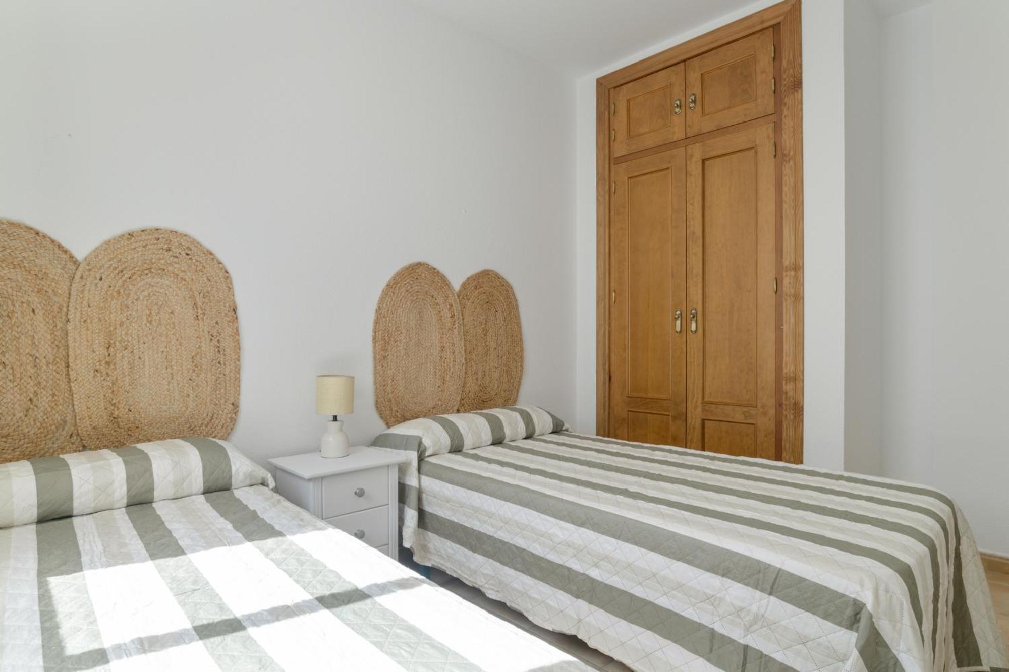 Apartamento Perez Zara 7 科尼尔-德拉弗龙特拉 外观 照片